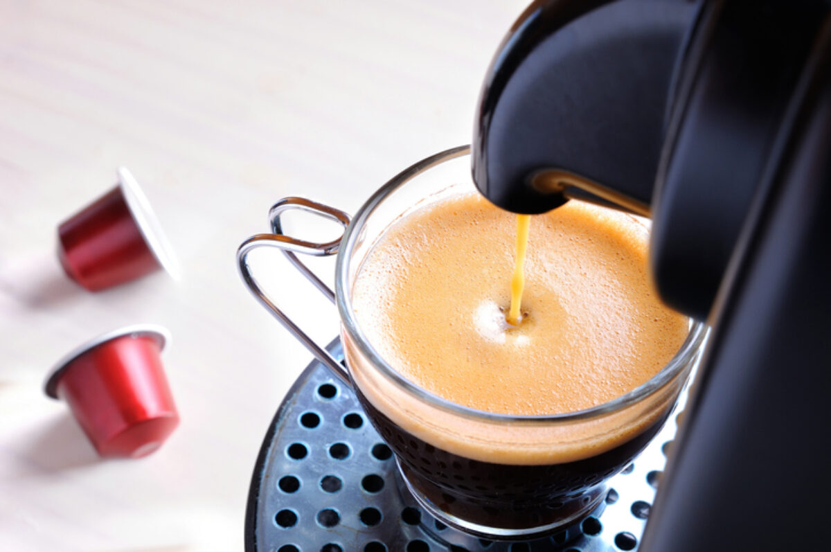 Ahorra haciendo tus propias cápsulas con café molido para tu cafetera  Nespresso