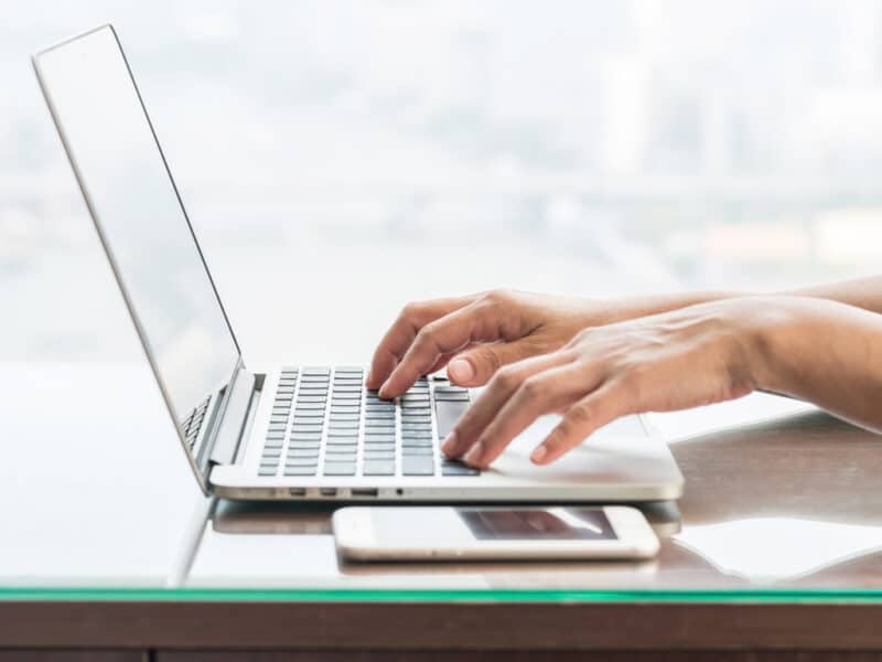 Consejos sobre seguridad online para verano